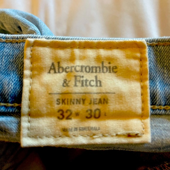 Skinny style jeans - Picture 2 of 3